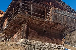 Fienile da ristrutturare costalta di cadore