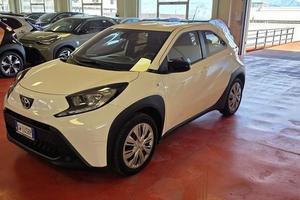 Toyota Aygo X 1.0B (72 CV) Active S-CVT