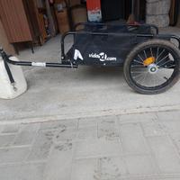 Piccolo rimorchio per bicicletta 