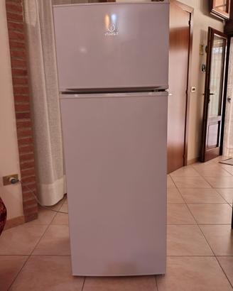 Frigorifero Indesit I55TM4120W2