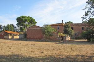 Rustico / Casale di 1200 m² con box auto a Cortona