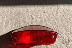 Faro Posteriore ducati monster