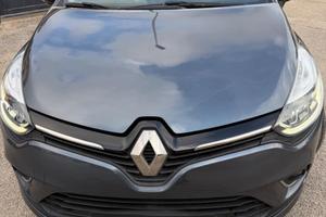 Renault Clio Moschino zen