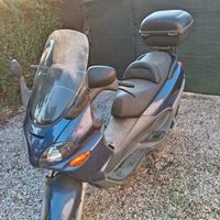 piaggio X9 