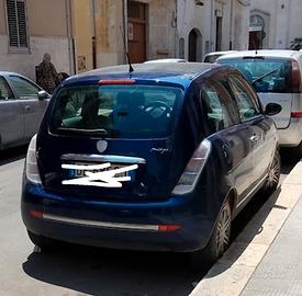 lancia y 2007  1.3 mtj adatta neopatentati