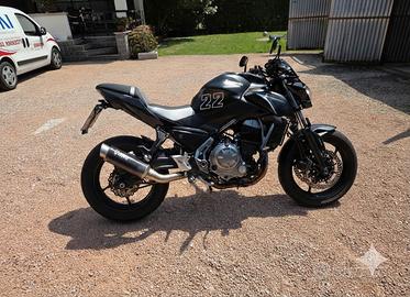KAWASAKI Z650