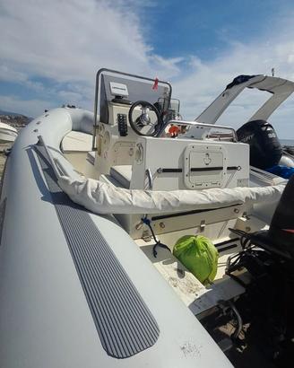Gommone trident 550