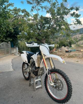 YZF 250