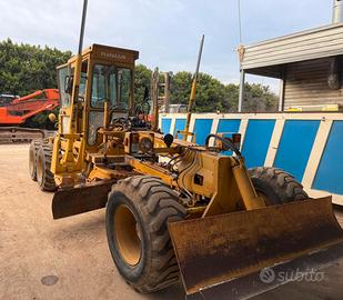 FIAT ALLIS 65B MOTOLIVELLATRICE MOTOR GRADER