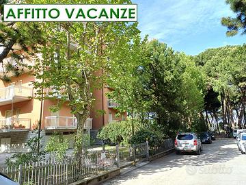 LUGLIO vicinissimo al mare e con posto auto ZADINA