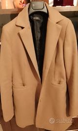 Cappotto Zizu', taglia S, attuale e di tendenza 