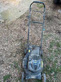 Trattorini tagliaerba