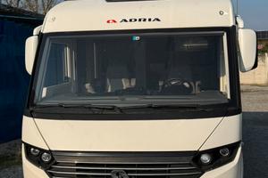 Privato vende motorhome Adria