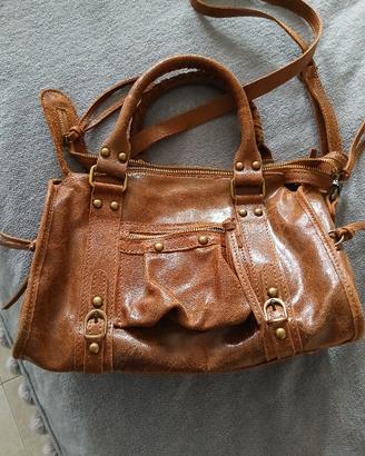 borsa marrone  balenciaga simile 