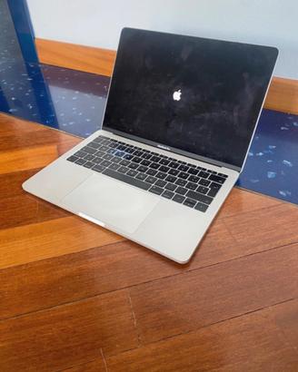 Apple MacBook Pro 13 pollici 💻 modello A1708