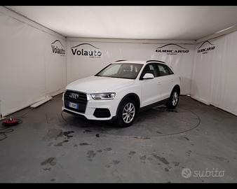AUDI Q3 I 2015 - Q3 2.0 tdi Business 120cv s-troni