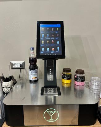 Cocktail machine
