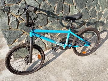 Bicicletta BMX stile