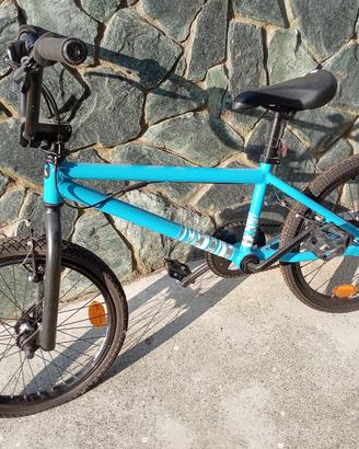 Bicicletta BMX stile