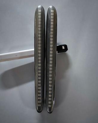 COPPIA FRECCE LATERALI A LED ALFA GIULIETTA