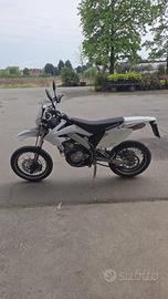 Moto HM 125 AT 2015