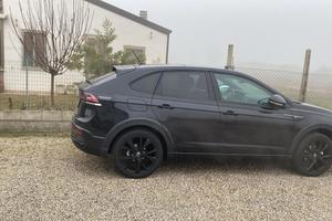 Volkswagen Taigo R-Line 01/24