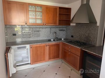 Cucina completa di Elettrodomenstici
