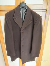 cappotto colore marrone