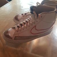 Scarpa da ginnastica Nike Blazer Mid
Taglia EU 39
