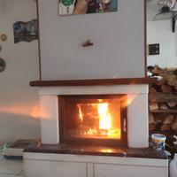 rivestimento di camino palazzetti. 