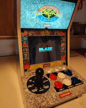 Cabinato Arcade
