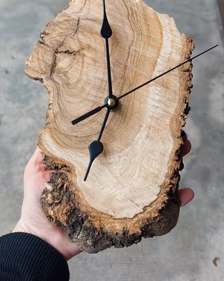 Orologio legno ulivo