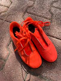 Scarpe calcetto misura 34