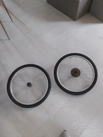 coppia di ruote da 20"