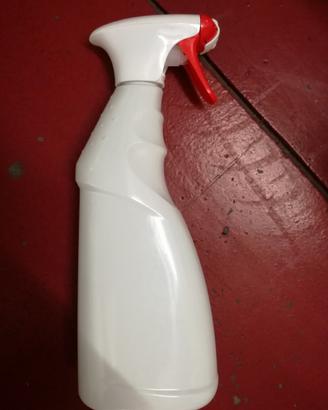 Bottiglia spray vuota