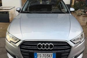 Audi A3 SPB 30 TDI S tronic Business