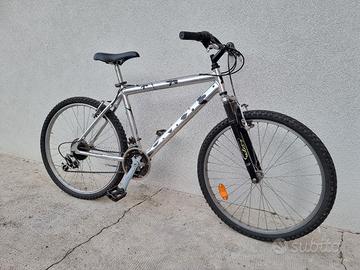 bicicletta mtb 26 