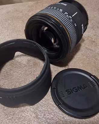 Sigma fisso 30mm DC 1.4 ApsC - attacco sony A
