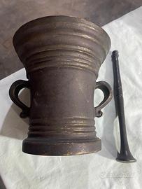 Vintage mortaio di bronzo