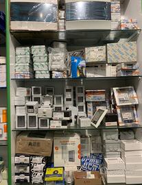 Stock materiale elettrico civile/industriale