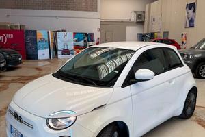 Fiat 500 500e Berlina 42 kWh Icon