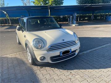 Mini Cooper R56 - 1.6 - 122cv benzina