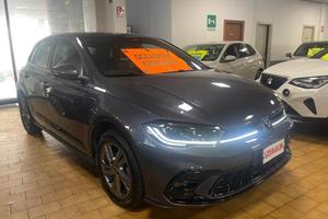 VOLKSWAGEN Polo 1.0 TSI DSG R-Line MATRIX 16"
