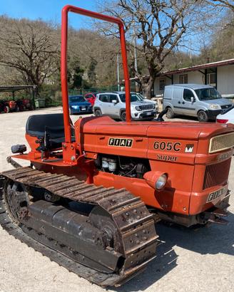 Trattore agricolo fiat 605c
