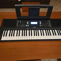 Tastiera digitale Yamaha PSR-E373 + custodia
