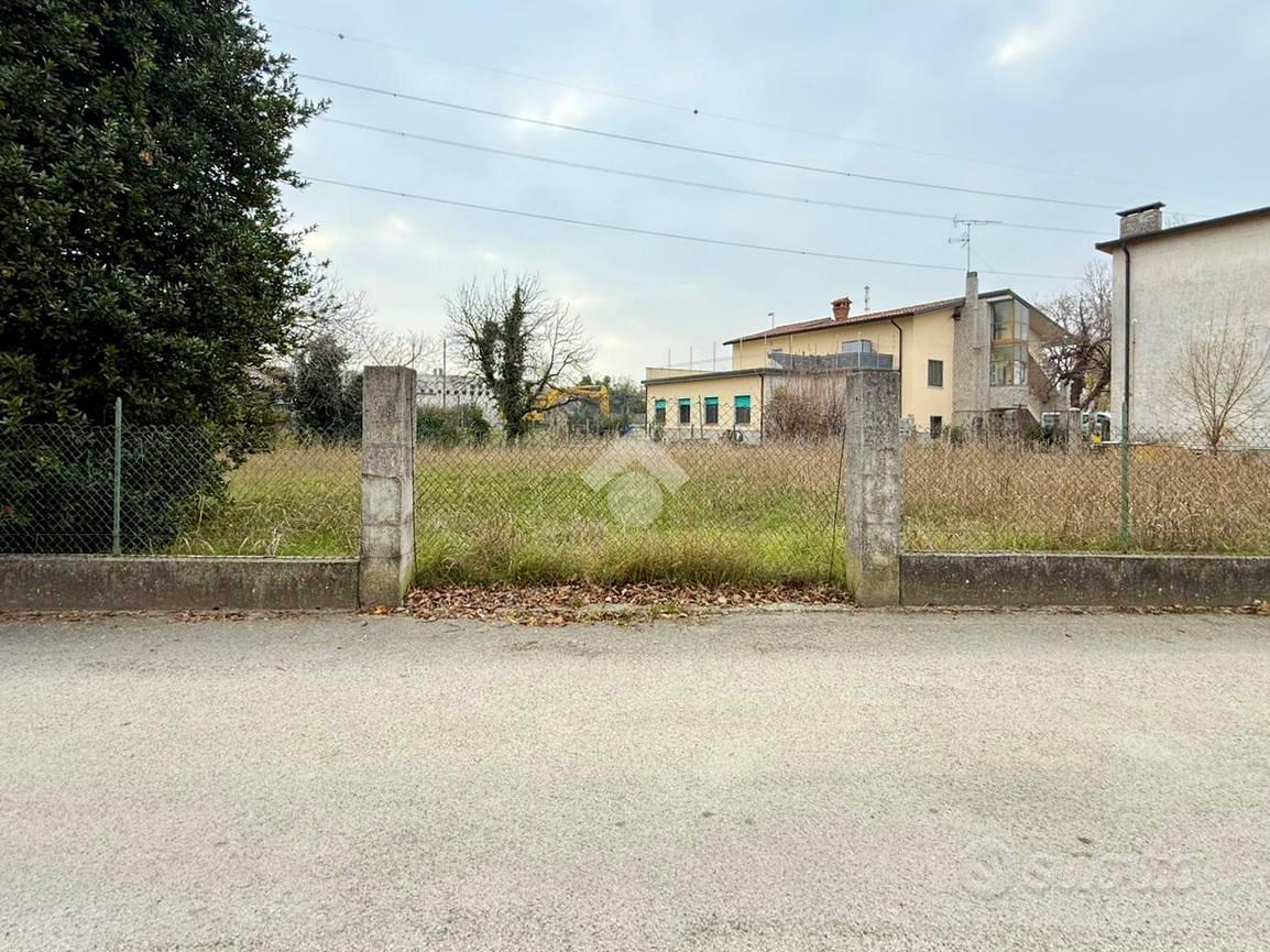 TER. RESIDENZIALE A MONFALCONE - Vista 4