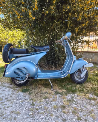RARA E SPLENDIDA VESPA 150 VL1T DEL 1955