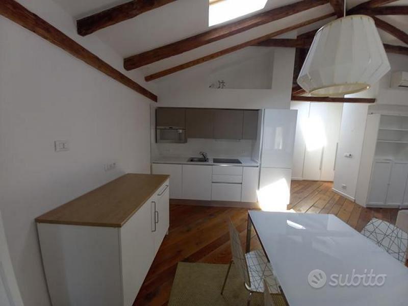 Appartamento – Trieste, Montuzza, Barriera Vecchia-San Giacomo - Altro