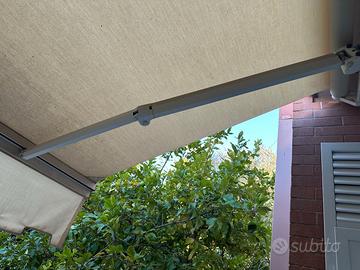 bracci estensibili con staffe per tende da sole