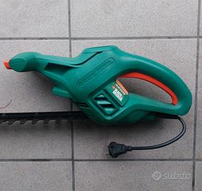 Tagliasiepi Black & Decker GT110